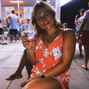 Meet your Posher, Logan